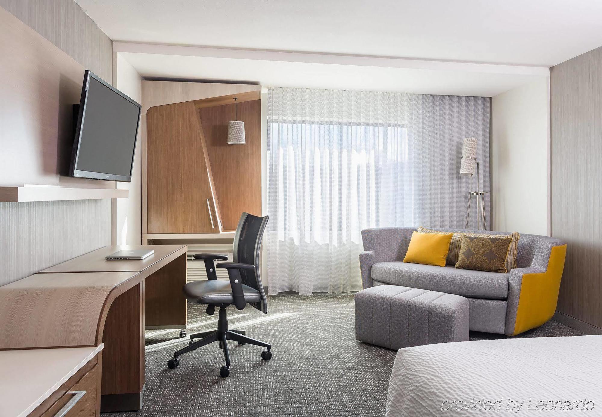 Courtyard By Marriott Orlando Lake Nona Exterior foto